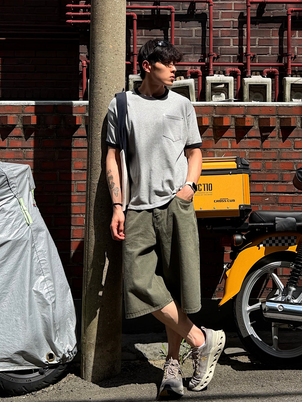 Classic Denim Bermudas